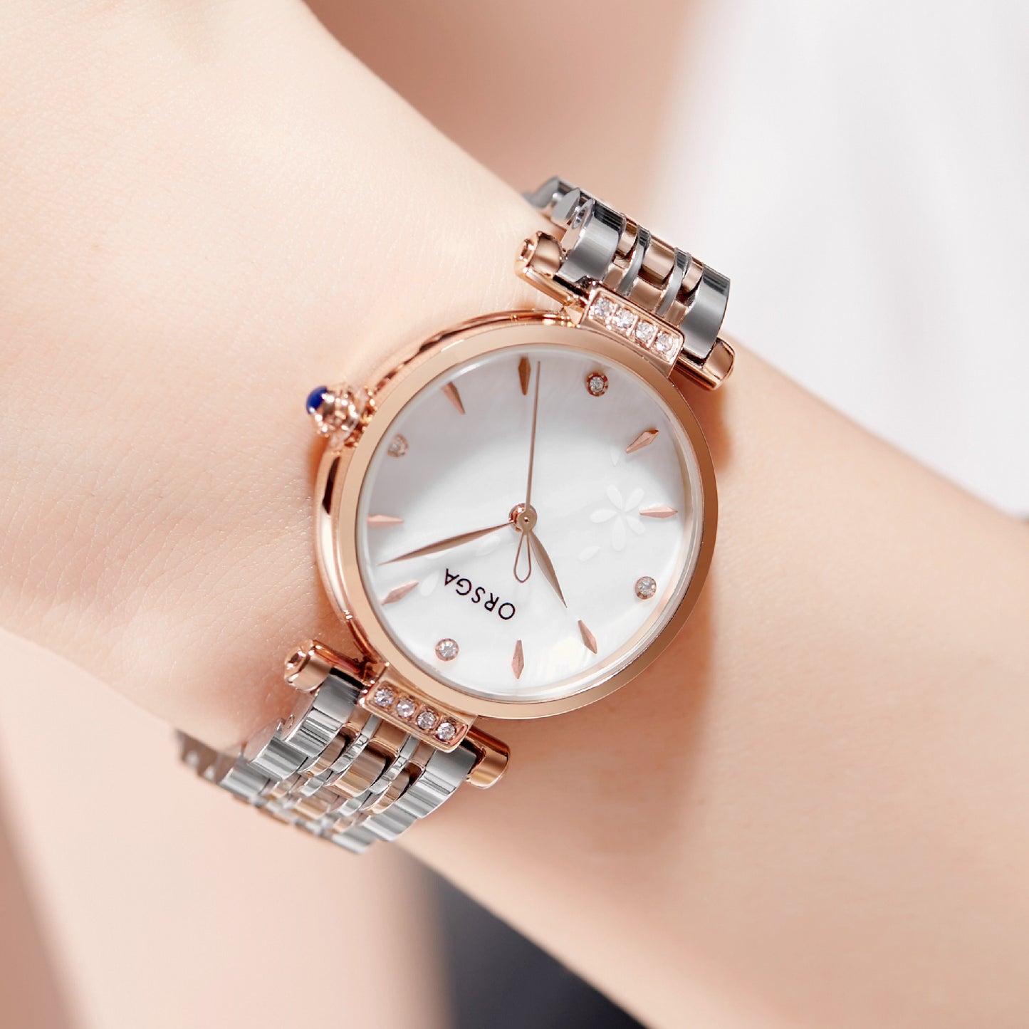 LIRIO Women Watch